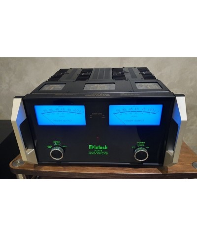 MCINTOSH C 2700 + MC 462 DEMO PRE-FINALE GARANZIA UFFICIALE