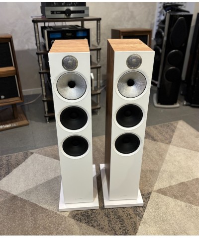 BOWERS & WILKINS 603 S3 WHITE USATI COPPIA DIFFUSORI DA PAVIMENTO GARANZIA UFFICIALE