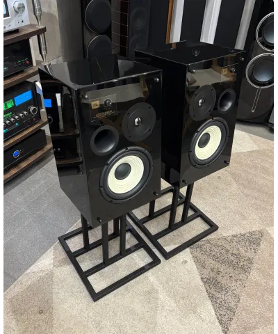 JBL L82 CLASSIC BLACK EDITION + JBL JS80 DEMO COPPIA DIFFUSORI CON STAND DEDICATO GARANZIA UFFICIALE