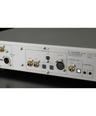LUXMAN DA 07X CONVERTIORE DAC
