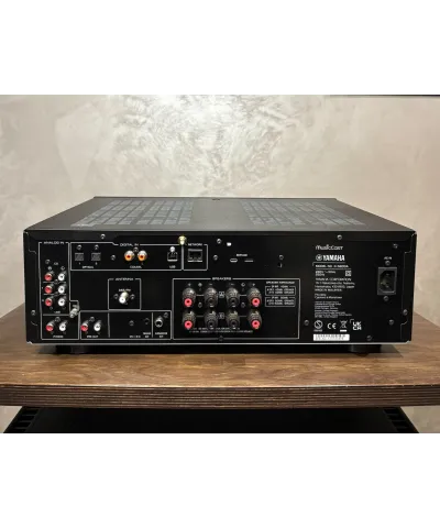 YAMAHA R N800A BLACK USATO AMPLIFICATORE INTEGRATO STREAMING