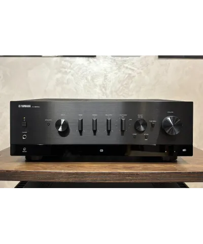 YAMAHA R N800A BLACK USATO AMPLIFICATORE INTEGRATO STREAMING