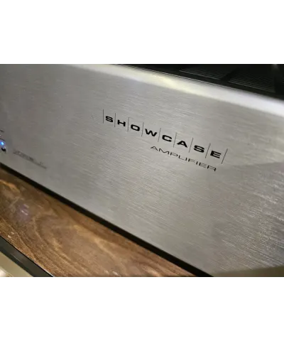 KRELL SHOWCASE PROCESSOR + KRELL SHOWCASE MULTI-CHANNEL AMPLIFIER USATO