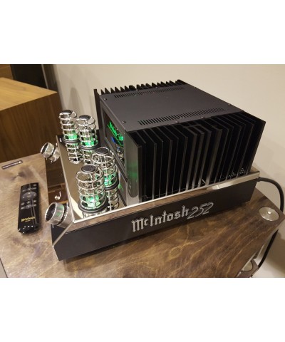 MCINTOSH MA 252 DEMO AMPLIFICATORE INTEGRATO IBRIDO GARANZIA UFFICIALE